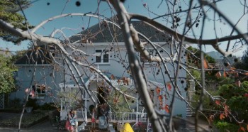 Lea to the Rescue screenshot 1