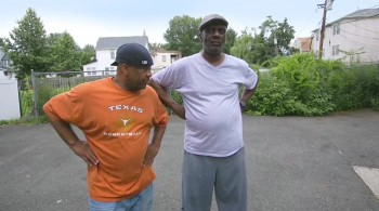 Whitney: Can I Be Me screenshot 1