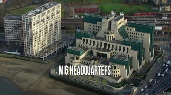 Sharknado 5: Global Swarming screenshot 1