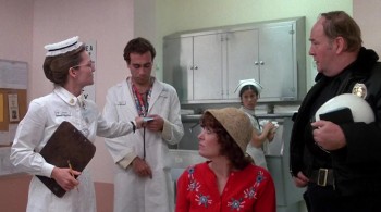 Young Doctors in Love screenshot 1