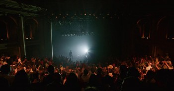 Chris Rock: Tamborine screenshot 2