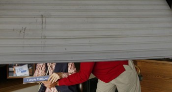 Con Man screenshot 3