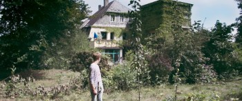 Center of My World screenshot 1