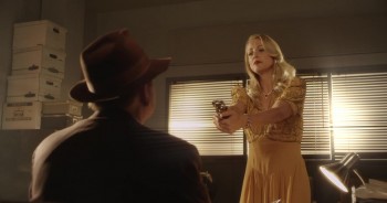 Trouble Is My Business screenshot 3