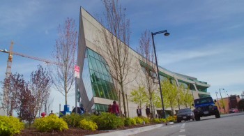 Adventures in Babysitting screenshot 1