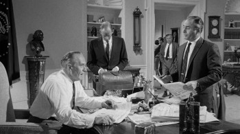 Seven Days in May screenshot 2