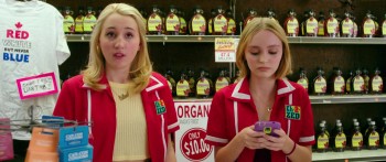 Yoga Hosers screenshot 1