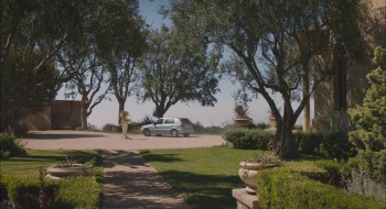 Beatriz at Dinner screenshot 1