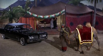 Strange Bedfellows screenshot 2