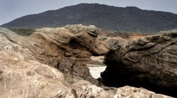 Never Leave Alive screenshot 1