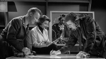 The Giant Claw screenshot 3