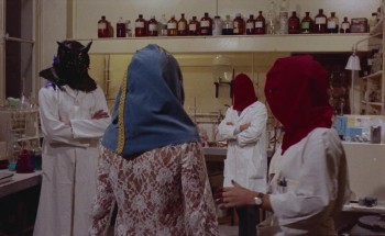 The Nude Vampire screenshot 1