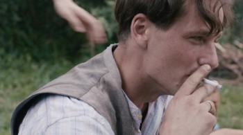 Naked Among Wolves screenshot 3