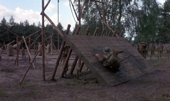 How I Won the War screenshot 2