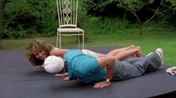 Last Summer in the Hamptons screenshot 3