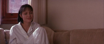 Beyond Borders screenshot 3