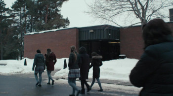 The Blackcoat's Daughter screenshot 2