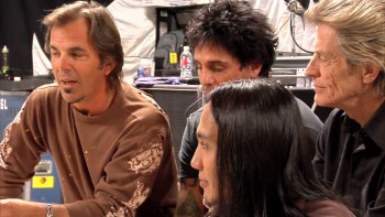 Don't Stop Believin': Everyman's Journey screenshot 1