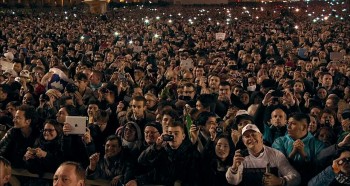 Pope Francis: A Man of His Word screenshot 2