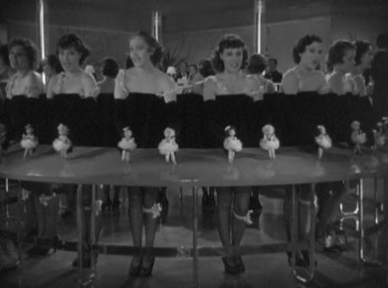 The Gay Divorcee screenshot 3