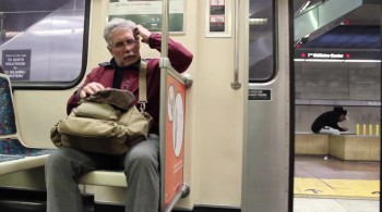 Alien Overlords screenshot 1