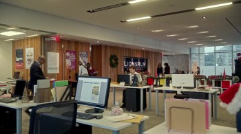 Magical Christmas Ornaments screenshot 2