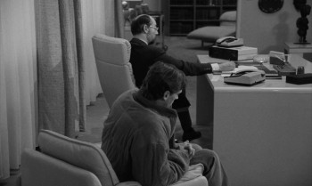 From the Life of the Marionettes screenshot 3