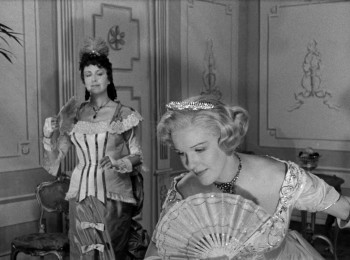 Smiles of a Summer Night screenshot 2