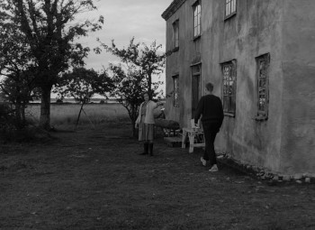 Through a Glass Darkly screenshot 1